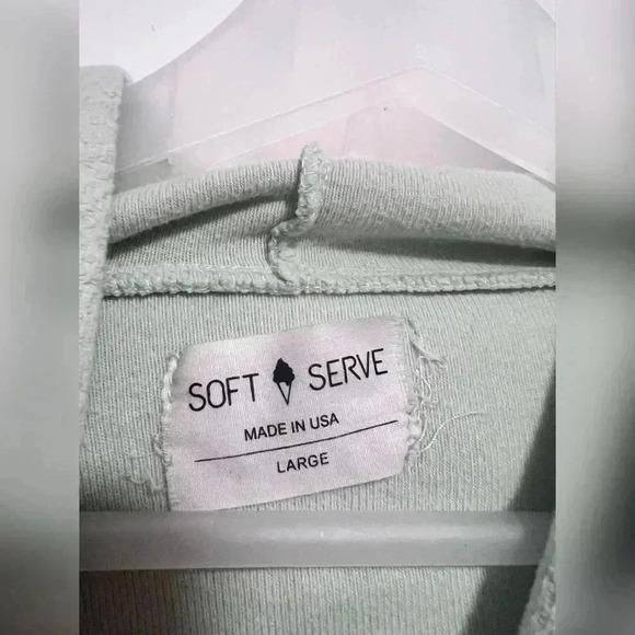 Soft Serve Cotton Cloud Hoodie in
Ocean Mint Size L - Picture 3 of 4
